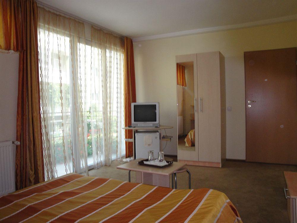 Suri Guesthouse Μπρασόβ Εξωτερικό φωτογραφία